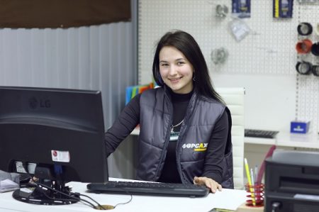 сто слоним