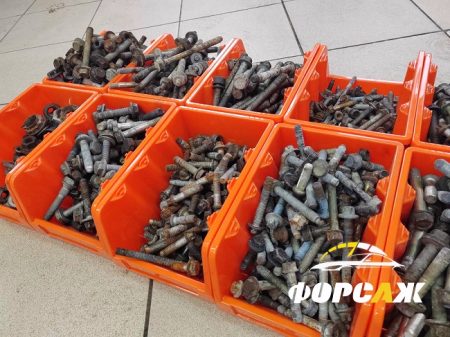 Болты подвески